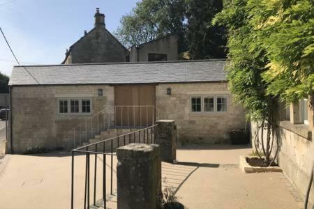 Skittles - Charming One Bedroom Apartment - Parking - Easy Access To Bath Box  Exteriér fotografie